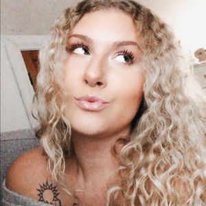 Meet your Posher, Rach